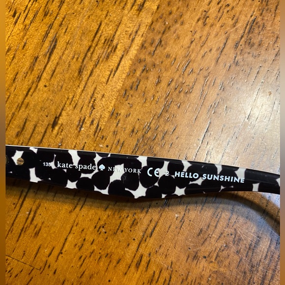 Kate Spade hello sunshine Camryn sunglasses. - Picture 6 of 11